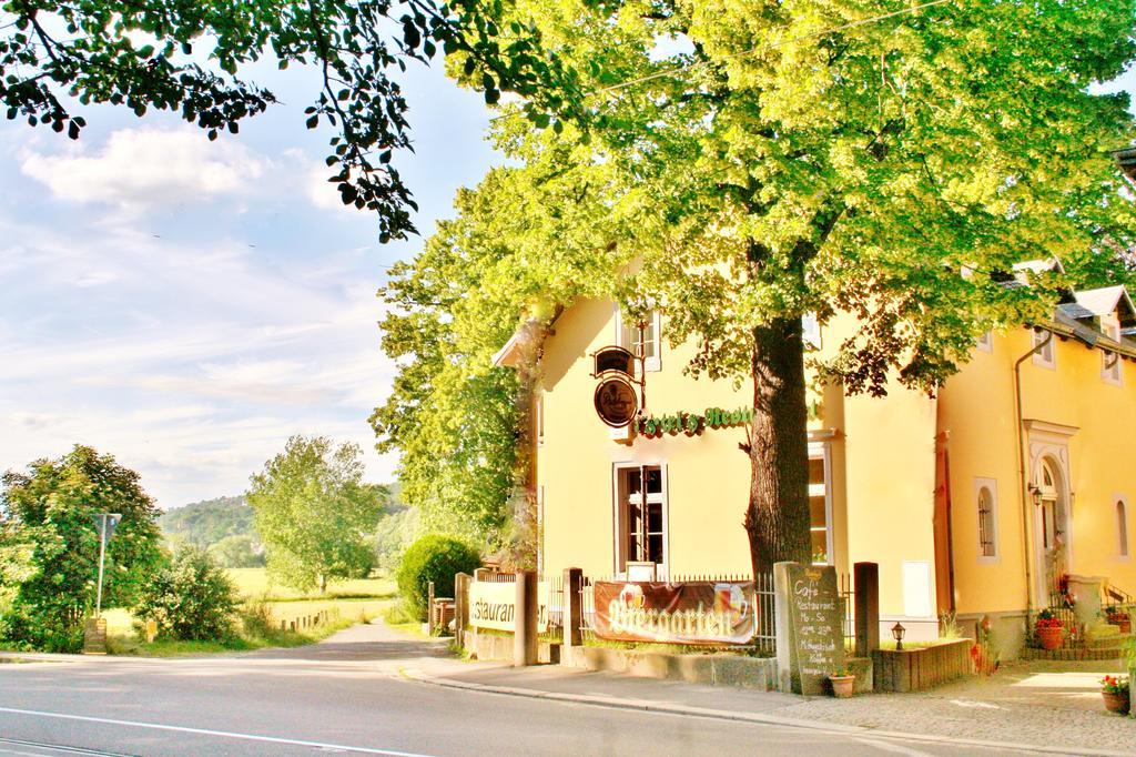 Hotel Alttolkewitzer Hof Дрезден Екстериор снимка